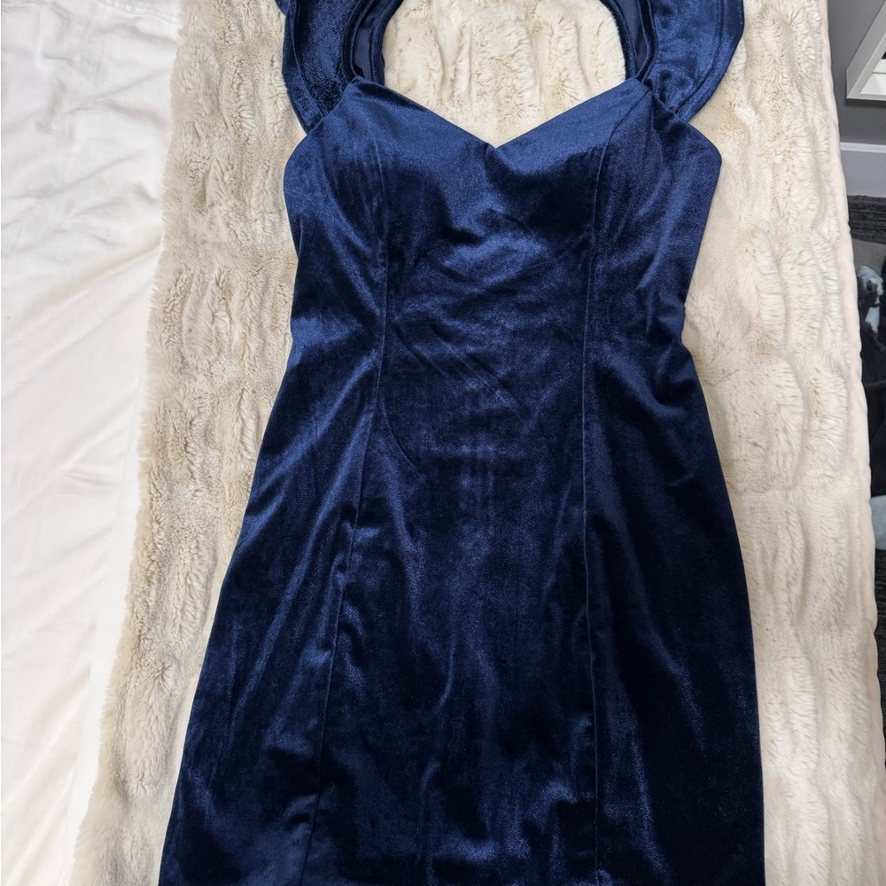 Elegant Navy Blue Velvet Dress